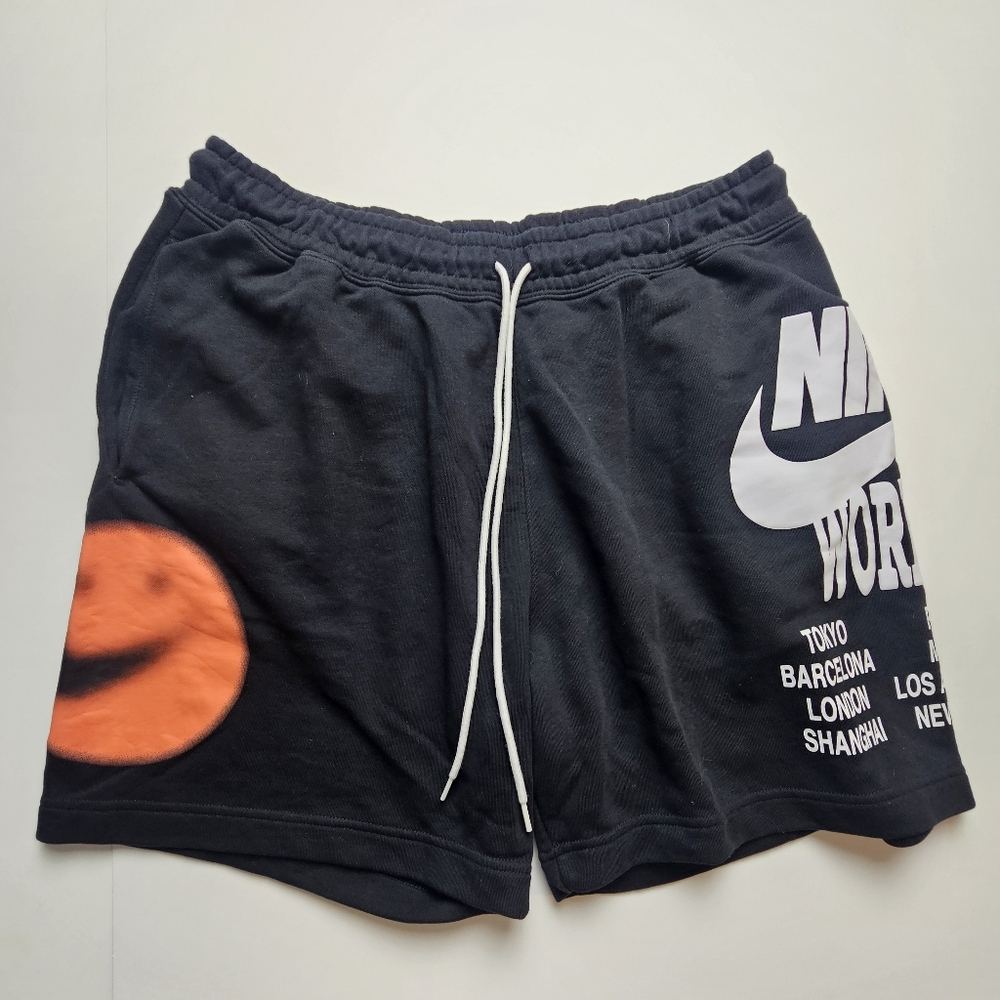 Nike Sportswear World Tour ShortsBlack Sz XL